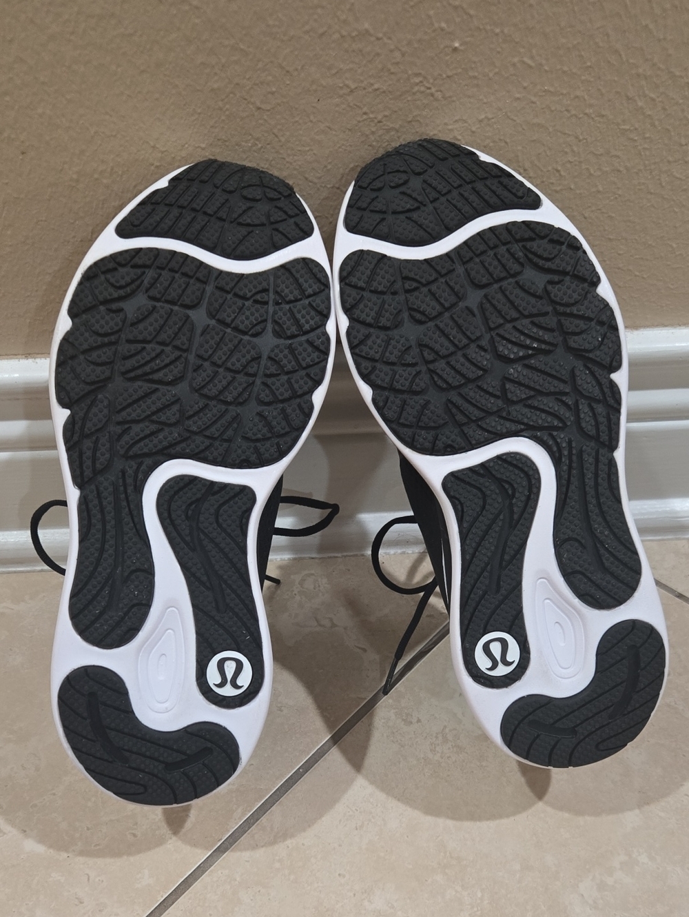 Lululemon Blissful Run Women’s Running Shoes Sneakers Size 8.5 - Picture 6 of 13